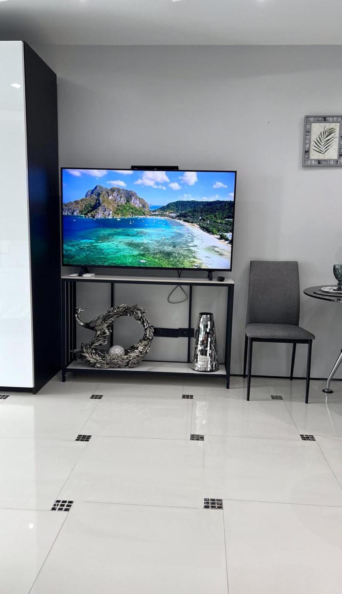 パッタヤービュー タレー コンドミニアム バイ ヴラド プロパティアパートメント 部屋 写真